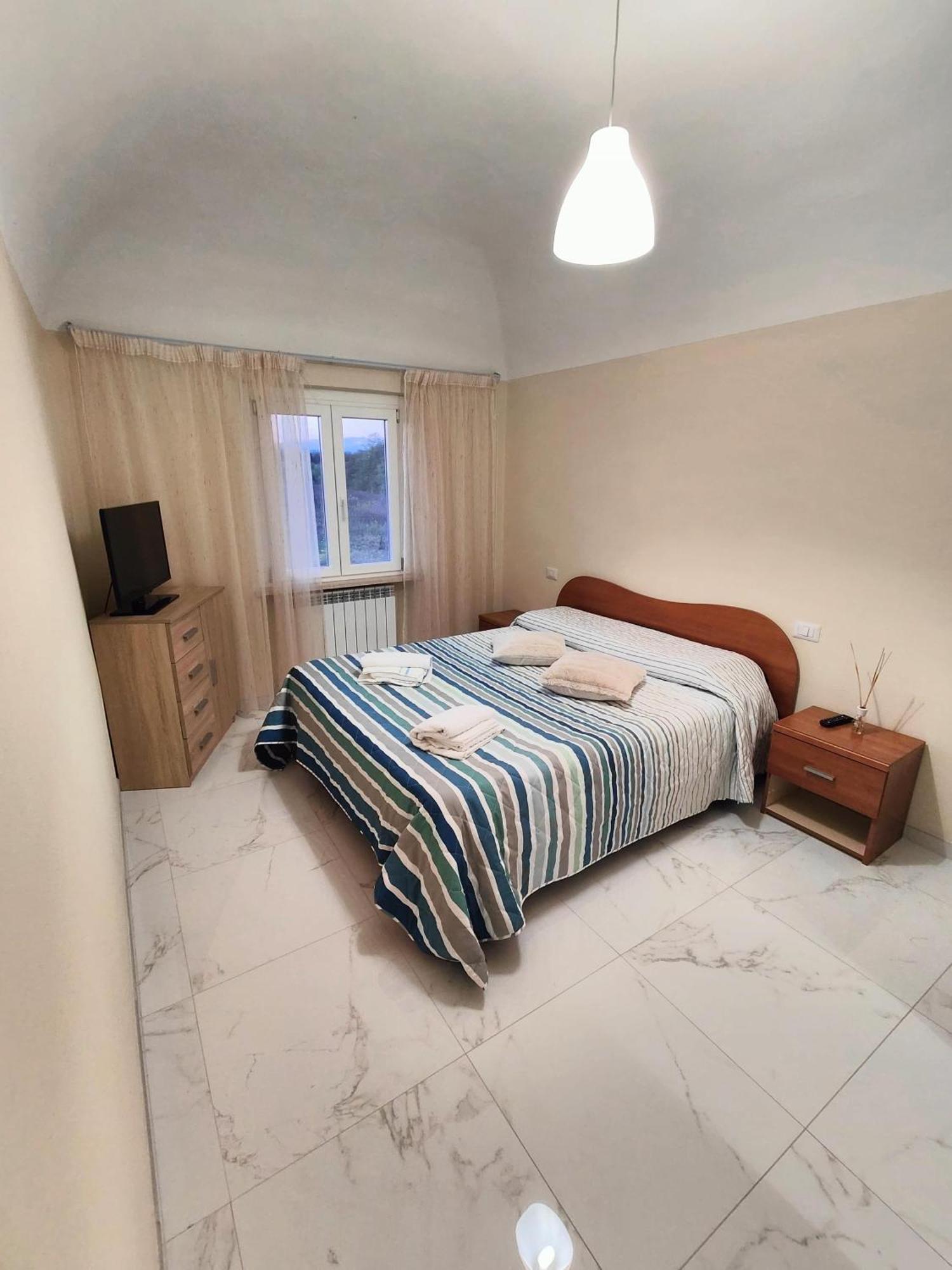 Casa Veronica Vercelli Buitenkant foto